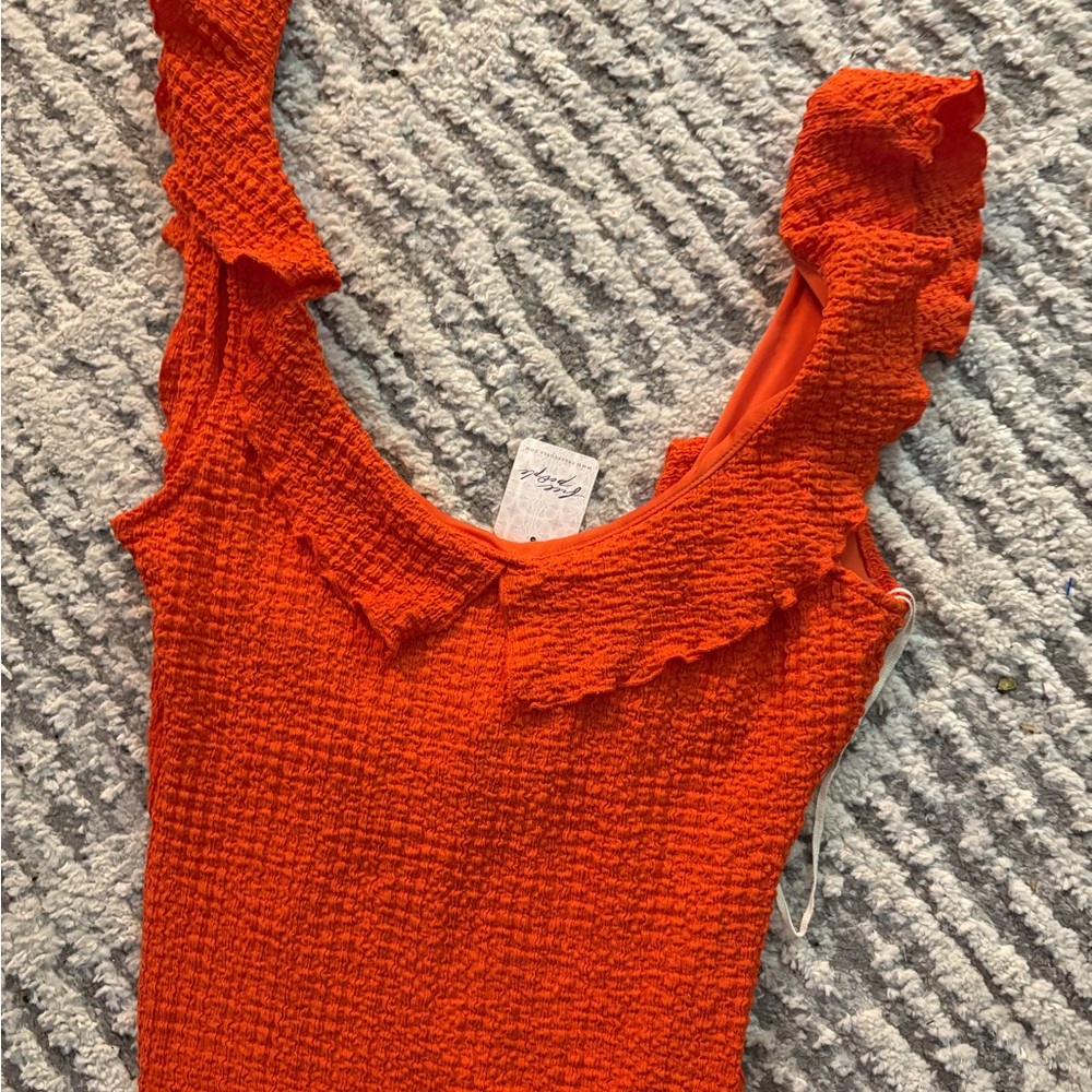 NWT Free people bright orange ruffle low back beach dress size L - Picture 5 of 7